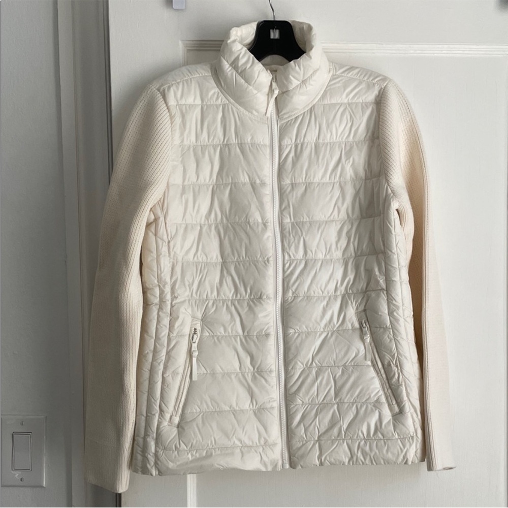 Lou & Grey Off-White Quilted Puffer Jacket